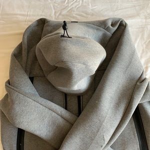 Nike dri fit hoodie sports jacket (long tail)